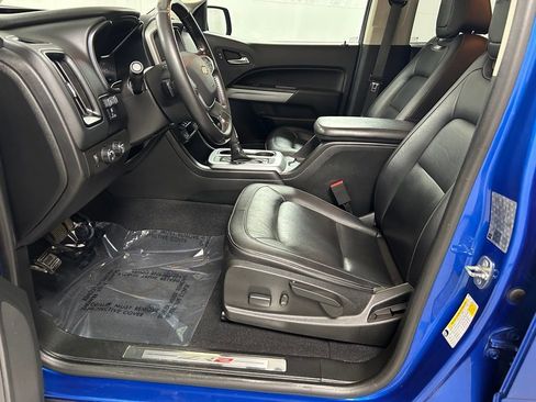 Used 2020 Chevrolet Colorado ZR2 image 11