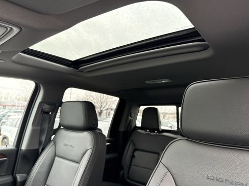 New 2026 GMC Sierra 2500 Denali w/ Technology Package image 20