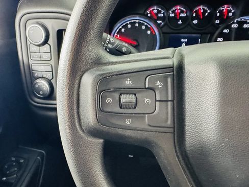 Used 2022 Chevrolet Silverado 1500 Custom AWD/4WD image 12