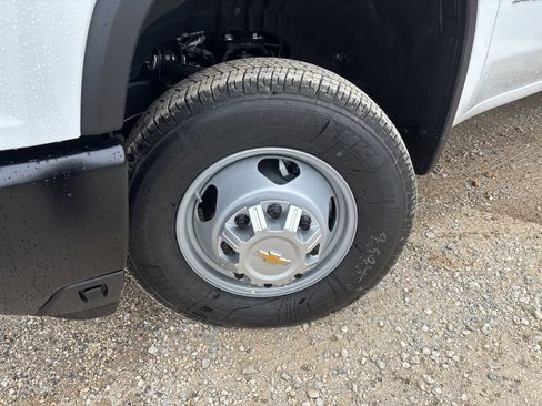 New 2026 Chevrolet Silverado 3500 W/T image 13