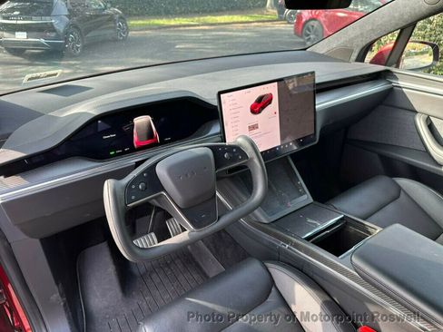 Used 2023 Tesla Model X Plaid image 16