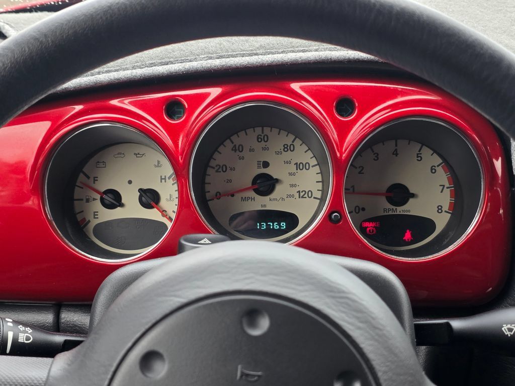 Used 2003 Chrysler PT Cruiser FWD image 17