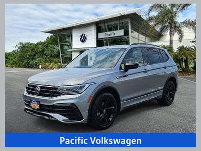 Certified 2024 Volkswagen Tiguan SE R-Line
