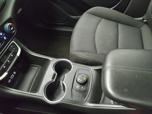 Used 2022 GMC Terrain SLE AWD/4WD image 26