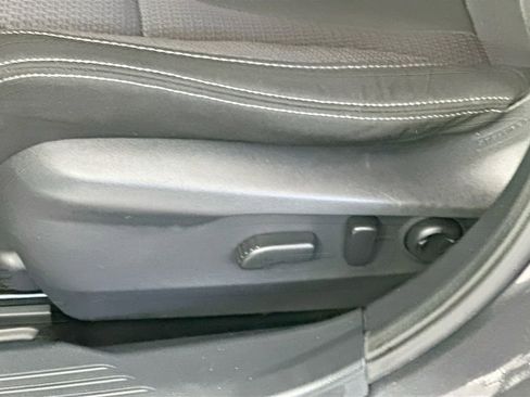 Used 2023 Subaru Outback Premium image 22