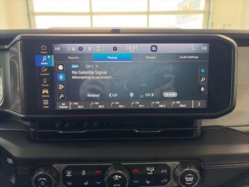 Certified 2025 Jeep Wrangler Unlimited Sahara image 21