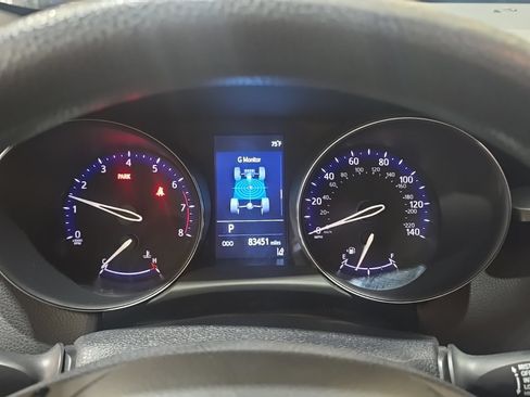 Used 2019 Toyota C-HR LE FWD image 28