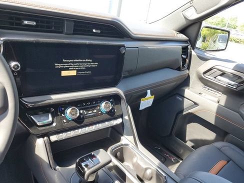 New 2026 GMC Sierra 1500 AT4 w/ AT4 Premium Package AWD/4WD image 28