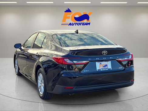 Used 2025 Toyota Camry LE FWD image 8