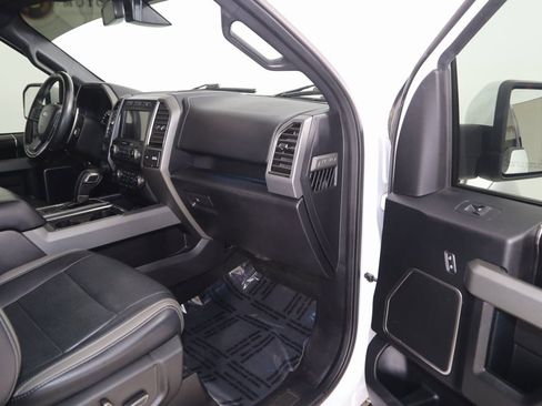 Used 2018 Ford F150 Raptor w/ Equipment Group 802A Luxury image 49