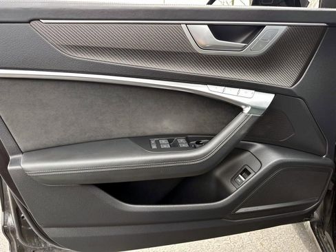 Used 2022 Audi S6 Premium Plus w/ S Sport Package AWD/4WD image 11