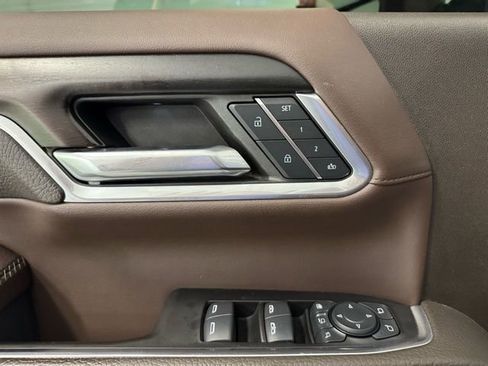 Used 2024 GMC Sierra 2500 Denali w/ Denali Reserve Package image 13