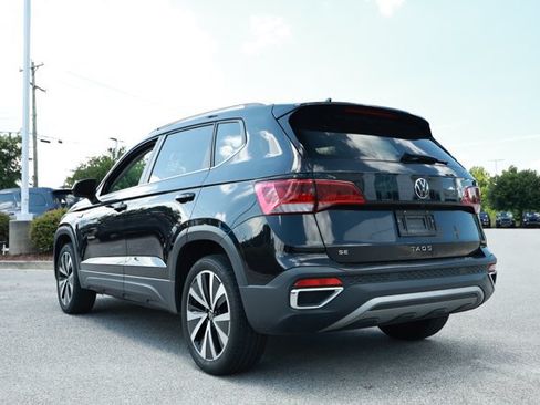 Used 2024 Volkswagen Taos SE FWD image 8
