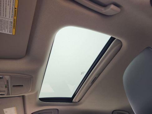 New 2026 Nissan Sentra SR image 24