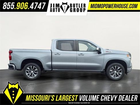 Used 2023 Chevrolet Silverado 1500 LT image 30