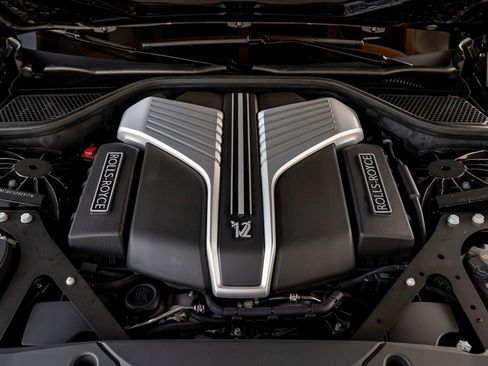 Certified 2026 Rolls-Royce Ghost AWD/4WD image 35