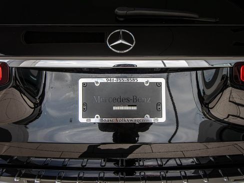 Used 2023 Mercedes-Benz GLS 580 4MATIC image 15