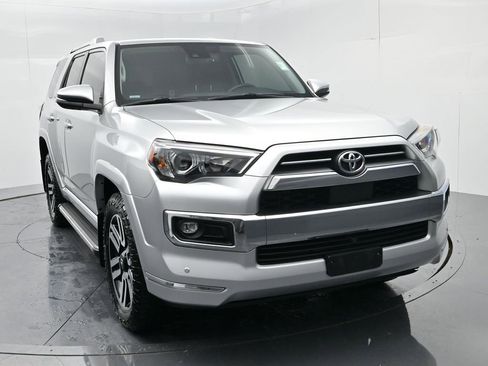 Used 2022 Toyota 4Runner Limited image 2