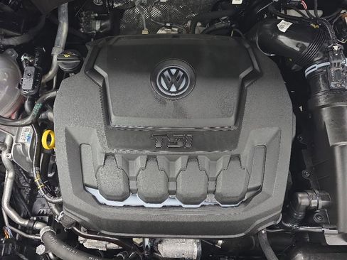 Used 2024 Volkswagen Tiguan SE R-Line AWD/4WD image 14