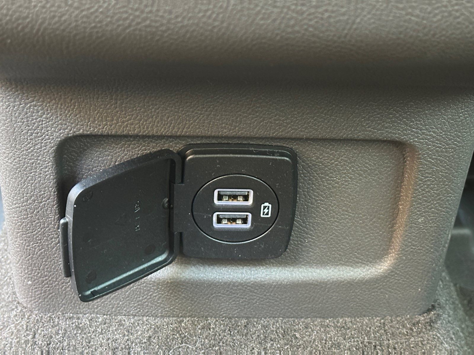 Used 2022 Lincoln Corsair FWD image 21