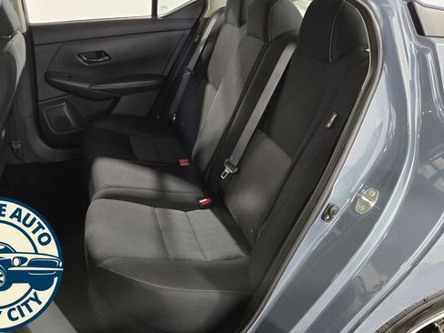 Used 2025 Nissan Sentra SV FWD image 25