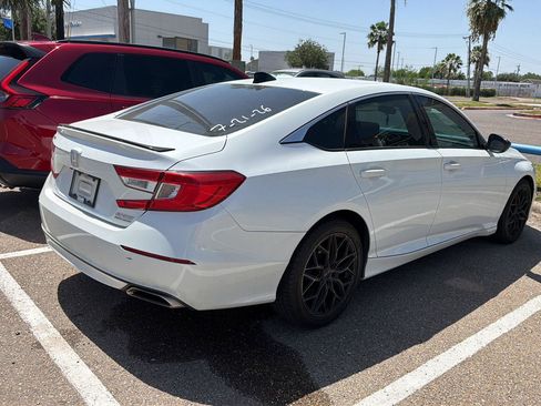 Used 2022 Honda Accord Sport Special Edition image 12