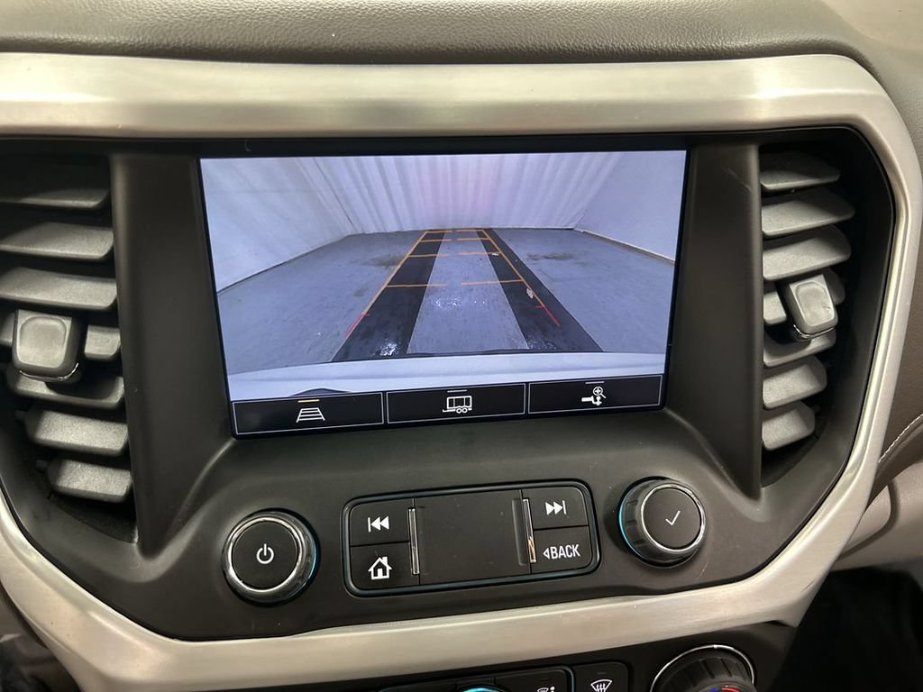 Certified 2023 GMC Acadia SLT w/ Preferred Package AWD/4WD image 15