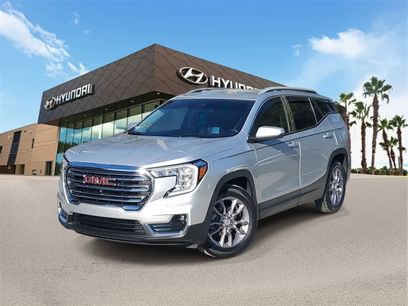 Used 2022 GMC Terrain SLT w/ Infotainment Package II