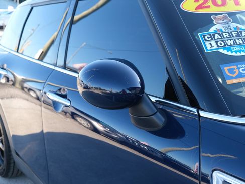 Used 2017 MINI Cooper Clubman Cooper Hatchback 4D image 17