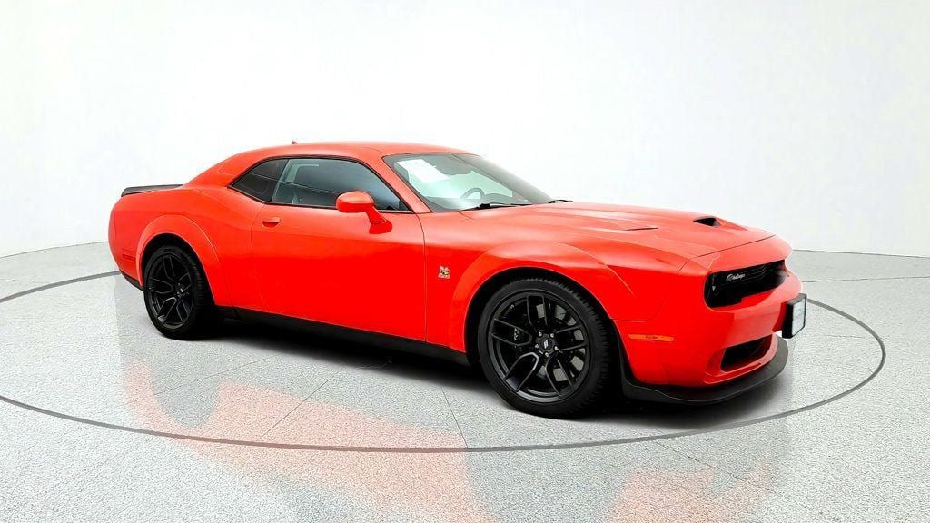 Used 2022 Dodge Challenger R/T Scat Pack RWD image 3