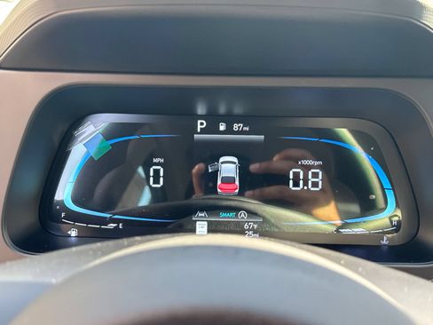 New 2026 Hyundai Elantra SE FWD image 28