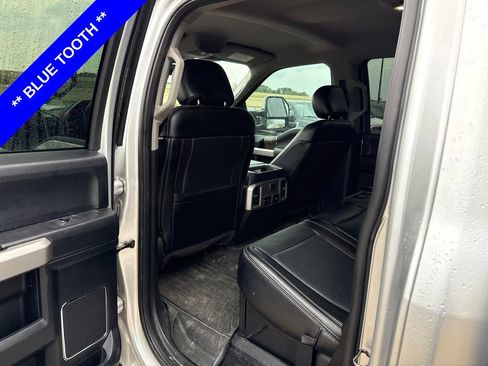 Used 2019 Ford F250 Lariat w/ Lariat Value Package AWD/4WD image 9