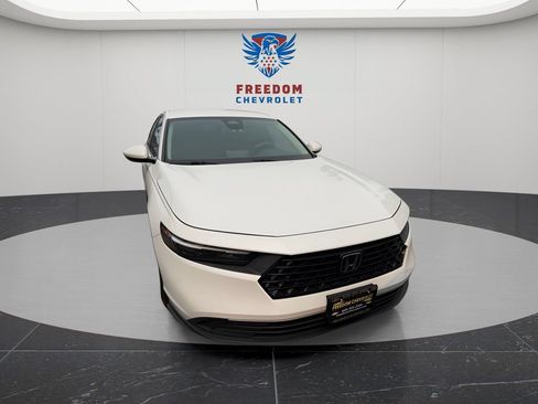 Used 2024 Honda Accord LX image 7