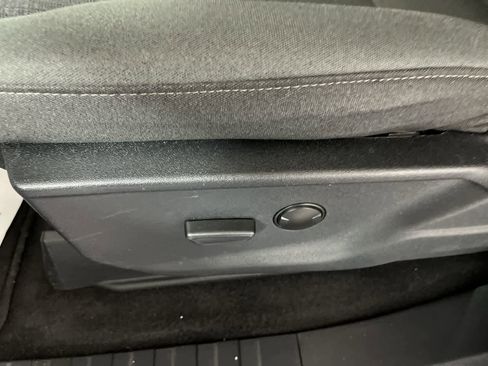 Used 2025 Ford F150 XLT w/ Equipment Group 301A Standard image 14