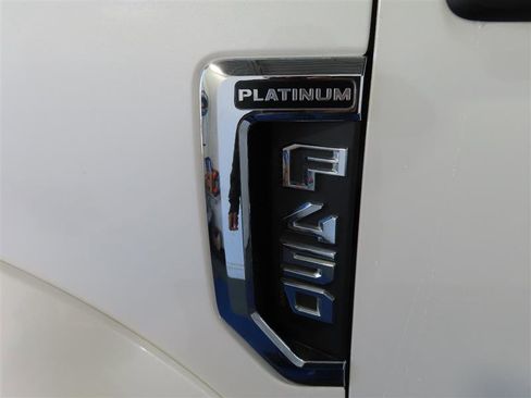 Used 2019 Ford F450 Platinum w/ Platinum Ultimate Package image 6
