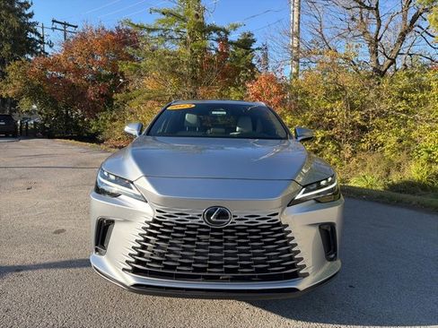 Used 2023 Lexus RX 350 Premium image 2