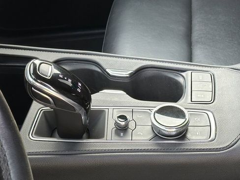 Used 2020 Cadillac XT4 Premium Luxury image 16