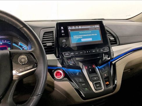 Used 2023 Honda Odyssey Touring image 9