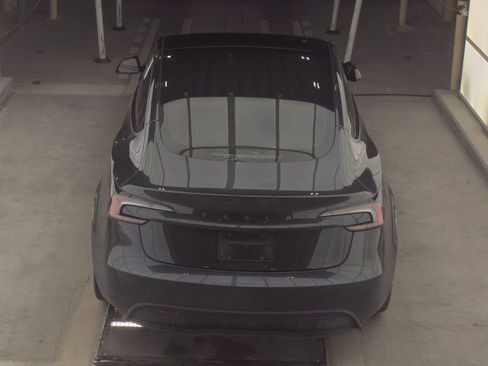 Used 2024 Tesla Model 3 Standard Range RWD image 7