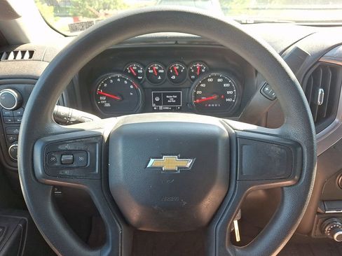 Used 2022 Chevrolet Silverado 1500 Custom AWD/4WD image 17