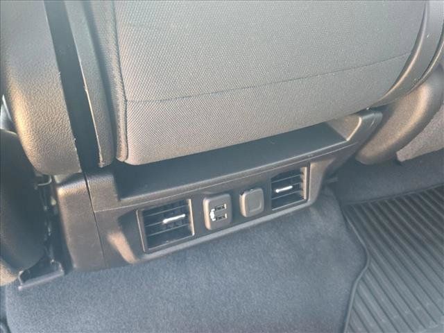 Used 2021 Chevrolet Silverado 1500 LT w/ Texas Edition Plus AWD/4WD image 18