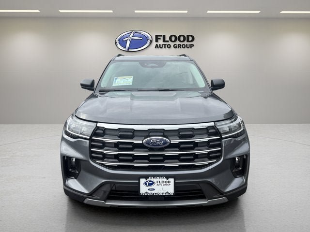 New 2026 Ford Explorer Active w/ Active Comfort Package AWD/4WD image 2
