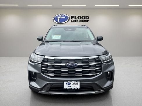 New 2026 Ford Explorer Active w/ Active Comfort Package AWD/4WD image 2
