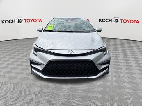 Certified 2025 Toyota Corolla SE FWD image 2