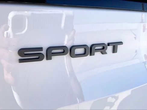 New 2026 Land Rover Range Rover Sport Dynamic SE image 9