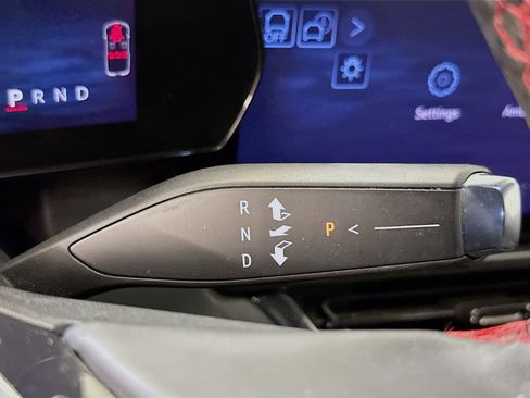 Used 2024 Chevrolet Equinox EV RS AWD/4WD image 25