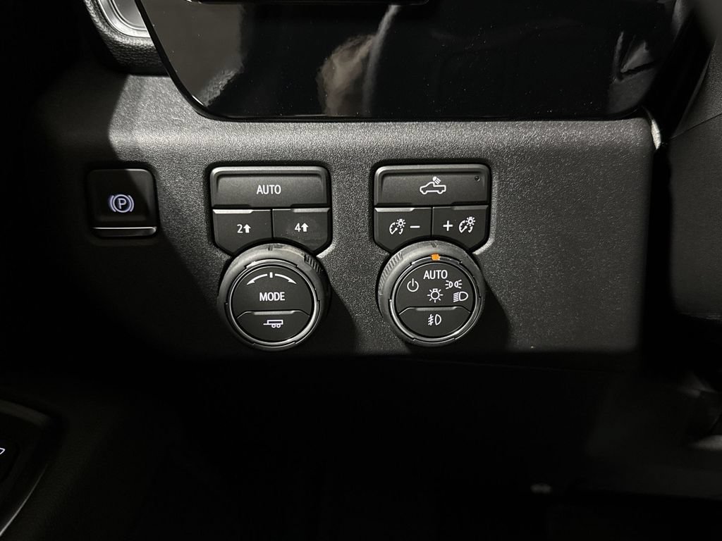New 2026 Chevrolet Silverado 1500 RST w/ RST Select Package AWD/4WD image 19