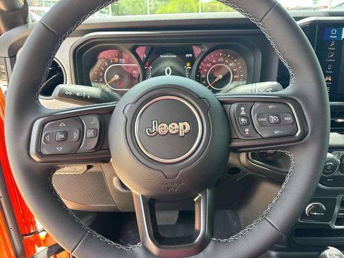 New 2026 Jeep Gladiator Sport AWD/4WD image 24
