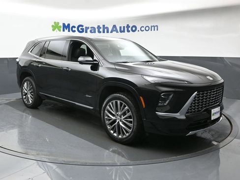 New 2026 Buick Enclave Avenir w/ Super Cruise Package image 2