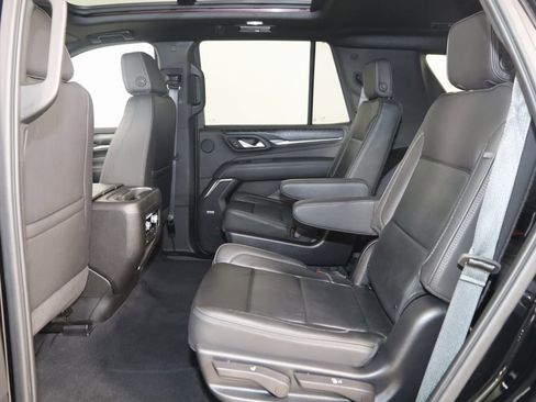Used 2022 GMC Yukon Denali image 48